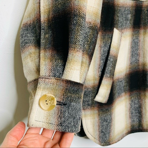 Pull&Bear | Oversized Plaid Jacket - Picture 7 of 12